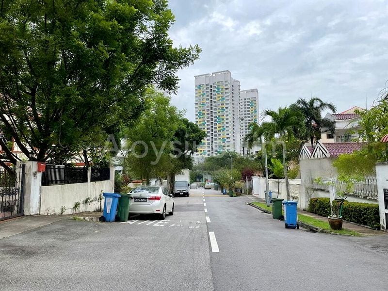3 Bed Semi-Detached House (Landed) for Sale in  Fernvale Road - Image 2