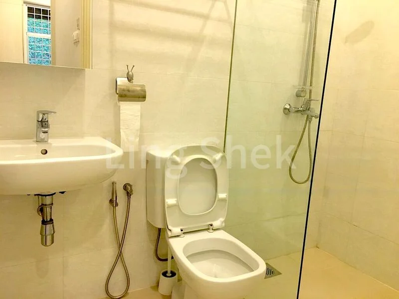 3 Bed Bungalow (Landed) for Rent in Shepherd's Hill Estate - Image 12