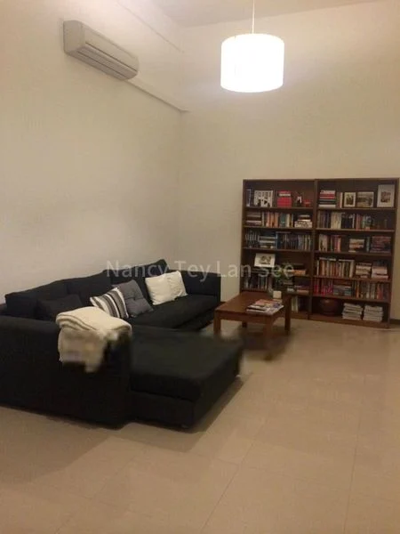 1 Bed Conservation House (Landed) for Rent in  Blair Plain Conservation Area - Image 2