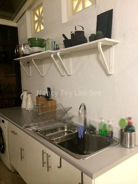 1 Bed Conservation House (Landed) for Rent in  Blair Plain Conservation Area - Image 8