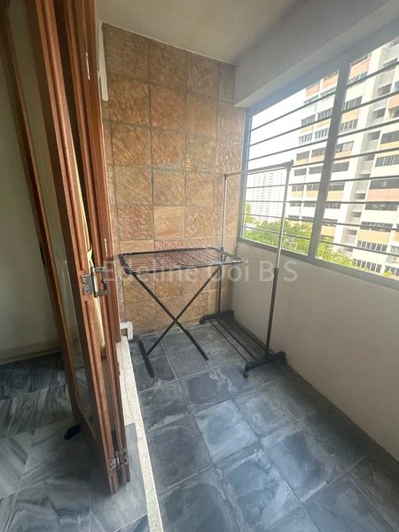 5 Room (5I) HDB for Rent in  355 Clementi Avenue 2 - Image 9