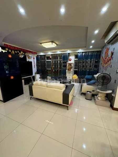 Premium HDB for Sale in  216D Compassvale Drive - Image 3