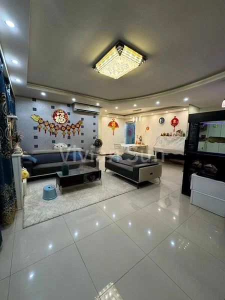 Premium HDB for Sale in  216D Compassvale Drive - Image 1