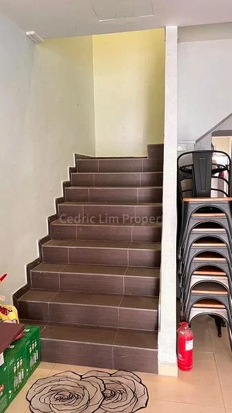 8 Bed Terraced House (Landed) for Rent in  Hougang Avenue 3 - Image 1