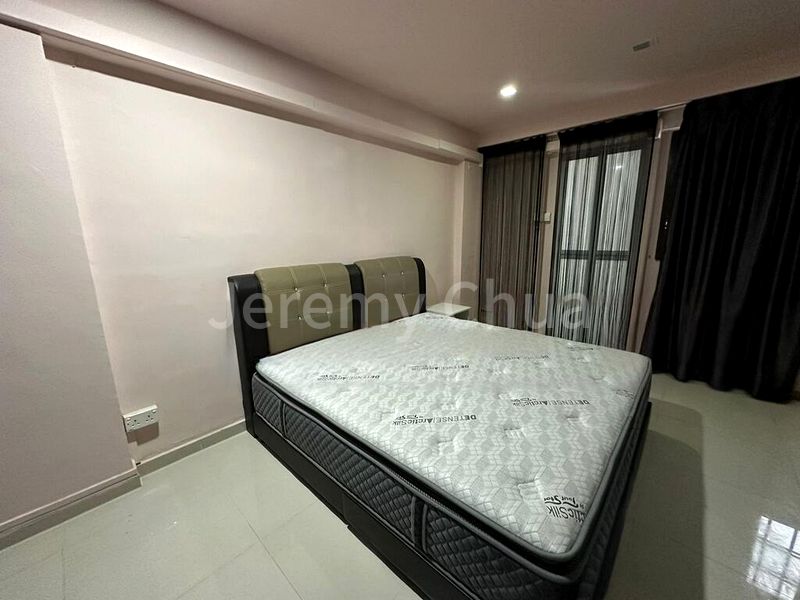 Room (HDB) for Rent in  273 Tampines Street 22 - Image 2
