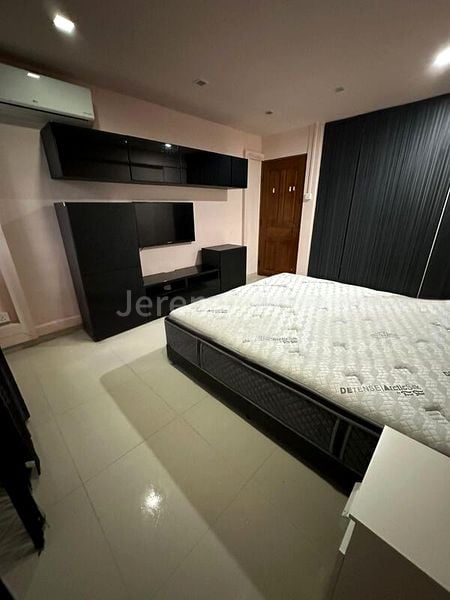 Room (HDB) for Rent in  273 Tampines Street 22 - Image 8