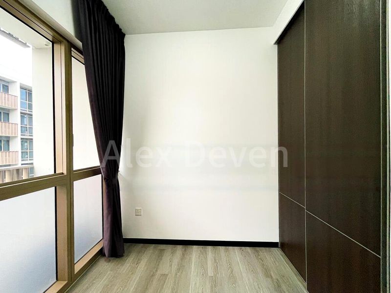 2 Bed Apartment (Condo) for Sale in Pasir Ris Central - Image 2