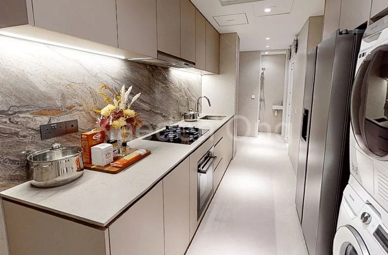 5 Bed Apartment (Condo) for Sale in Grand Dunman - Image 8