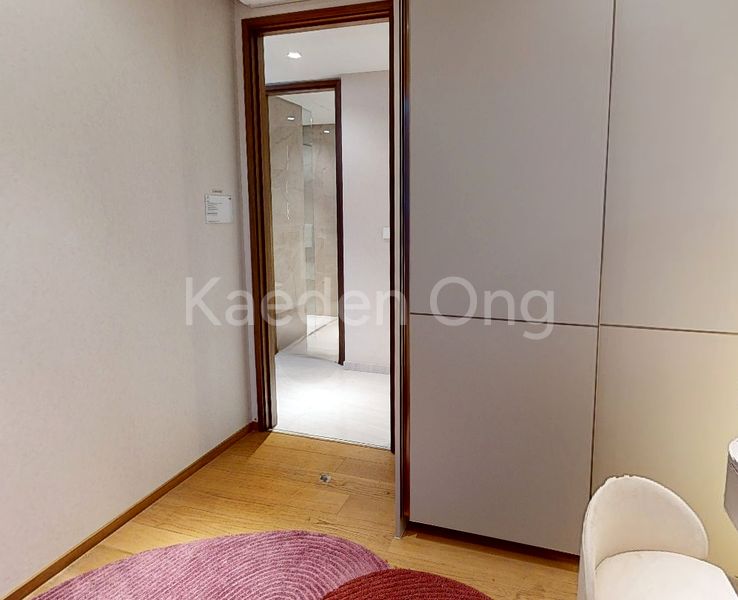 5 Bed Apartment (Condo) for Sale in Grand Dunman - Image 6