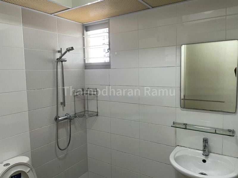 Common Room (HDB) for Rent in  116A Jalan Tenteram - Image 5