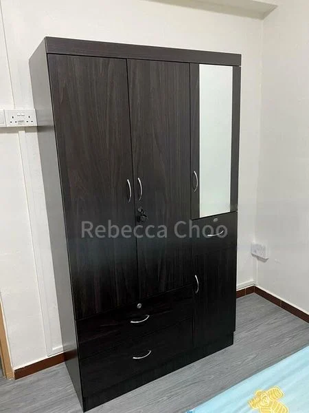 Room (HDB) for Rent in  208 Tampines Street 21 - Image 2