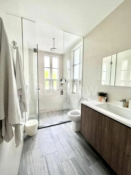 5 Bed Bungalow (Landed) for Sale in  Dunearn Estate - Image 2