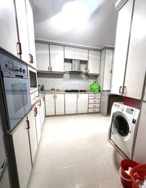 Maisonette HDB for Sale in  110 Mcnair Road - Image 5