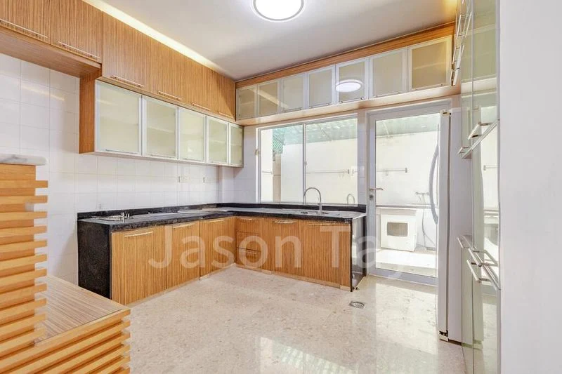 5 Bed Bungalow (Landed) for Rent in  Tanglin Hill Villas - Image 15