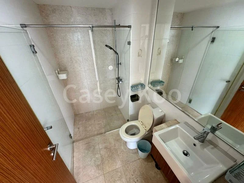 4 Bed Condo for Rent in  Waterfront Waves - Image 12