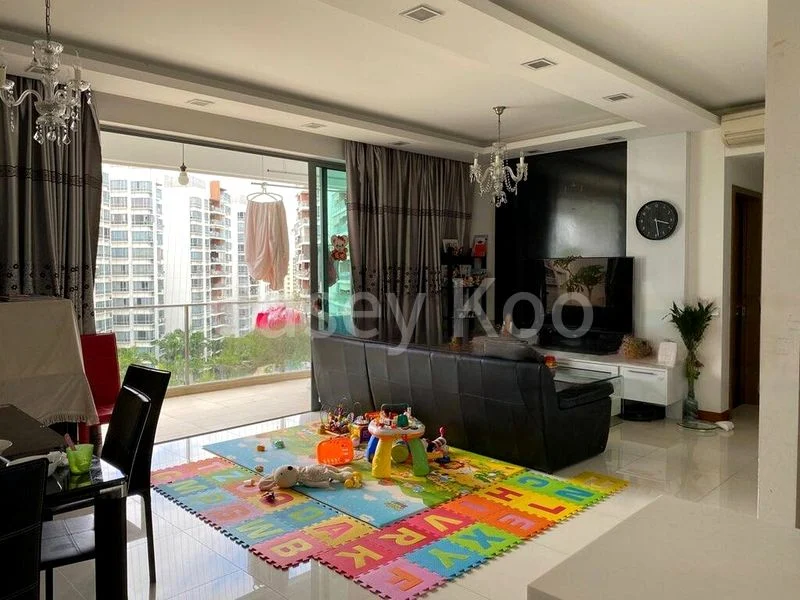 4 Bed Condo for Rent in  Waterfront Waves - Image 2