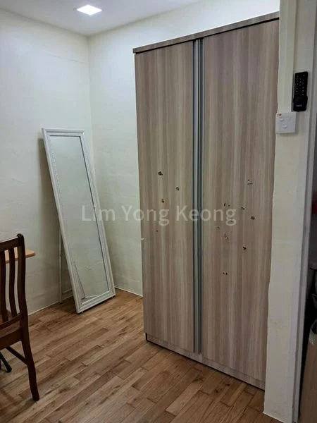 Room (HDB) for Rent in  417 Jurong West Street 42 - Image 3