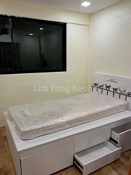Room (HDB) for Rent in  417 Jurong West Street 42 - Image 2