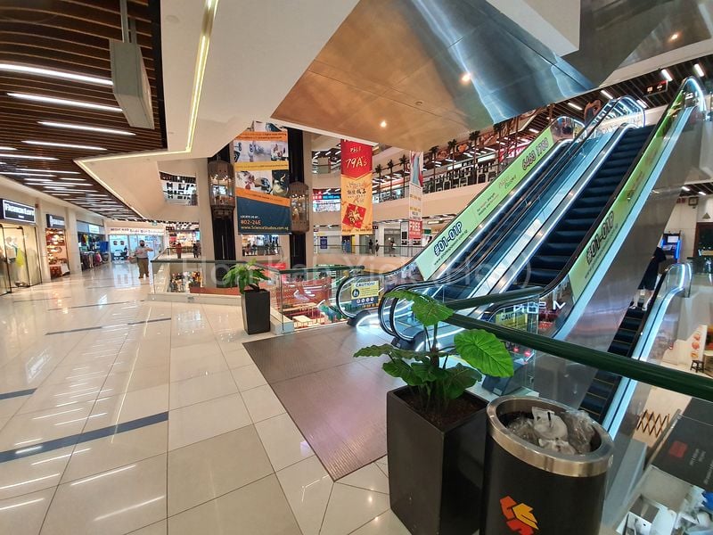 Shop / Shophouse for Sale: Bukit Timah Plaza - Image 1