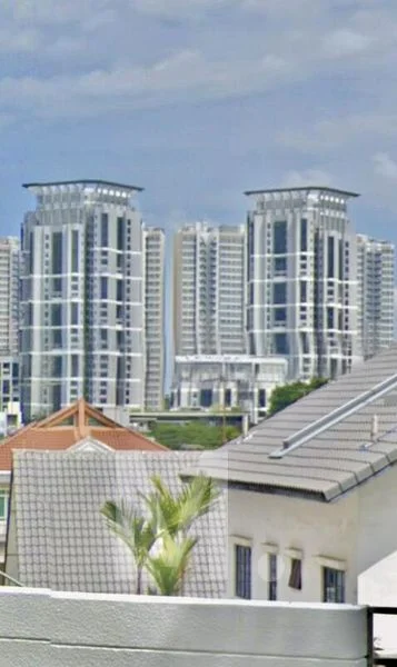 5 Bed Semi-Detached House (Landed) for Sale in  Upper Aljunied Road - Image 1