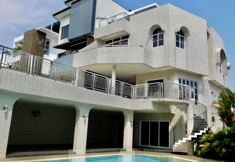 5 Bed Semi-Detached House (Landed) for Sale in  Upper Aljunied Road - Image 2