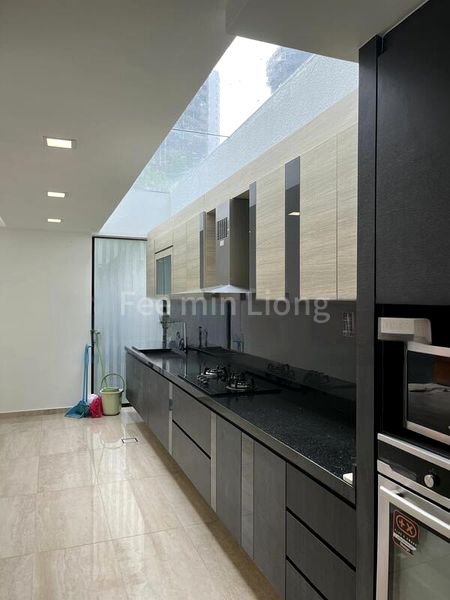 4 Bed Terraced House (Landed) for Sale in  Sri Temasek - Image 3