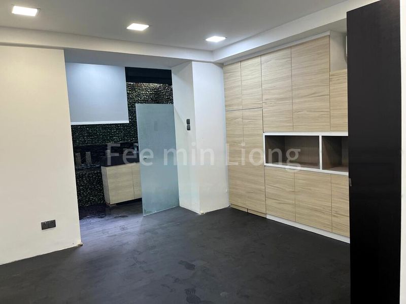 4 Bed Terraced House (Landed) for Sale in  Sri Temasek - Image 8