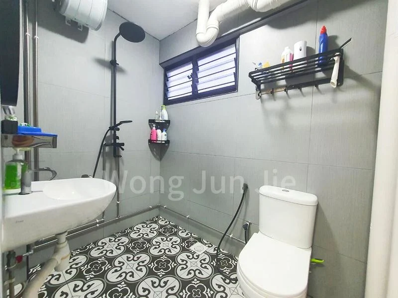 5 Room (5I) HDB for Rent in  30 Jalan Bahagia - Image 3