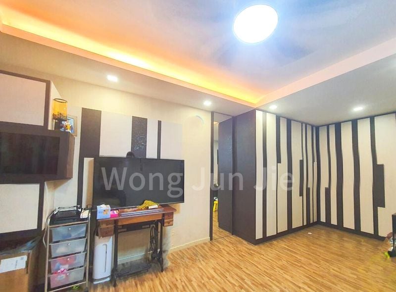 5 Room (5I) HDB for Rent in  30 Jalan Bahagia - Image 6