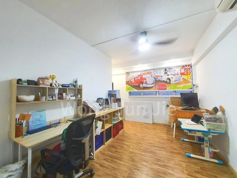 5 Room (5I) HDB for Rent in  30 Jalan Bahagia - Image 9