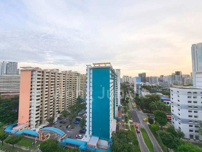 5 Room (5I) HDB for Rent in  30 Jalan Bahagia - Image 13