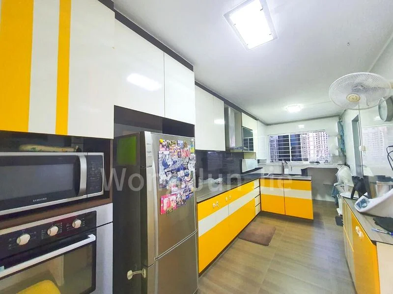 5 Room (5I) HDB for Rent in  30 Jalan Bahagia - Image 11