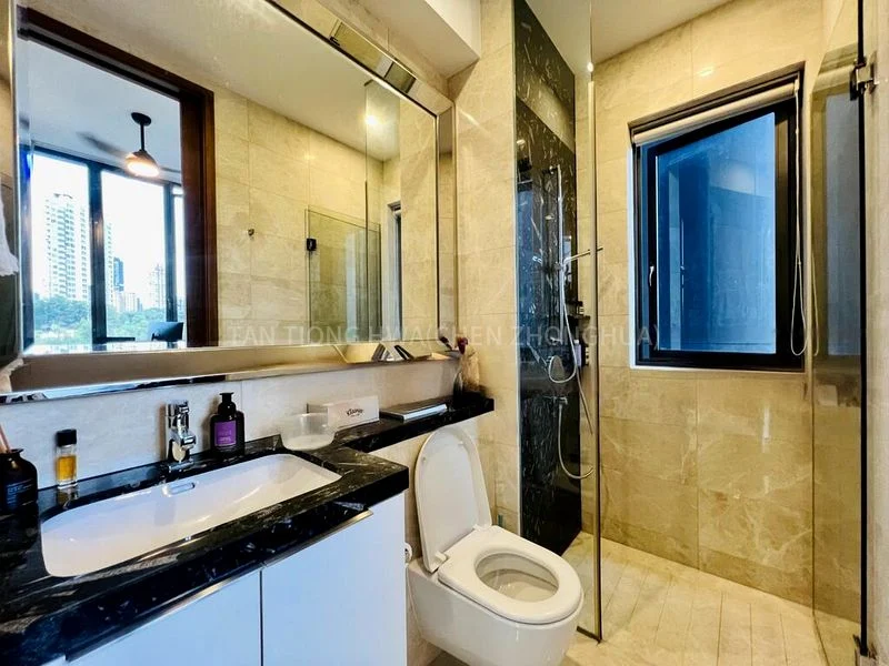 2 Bed Condo for Rent in  One Balmoral - Image 7