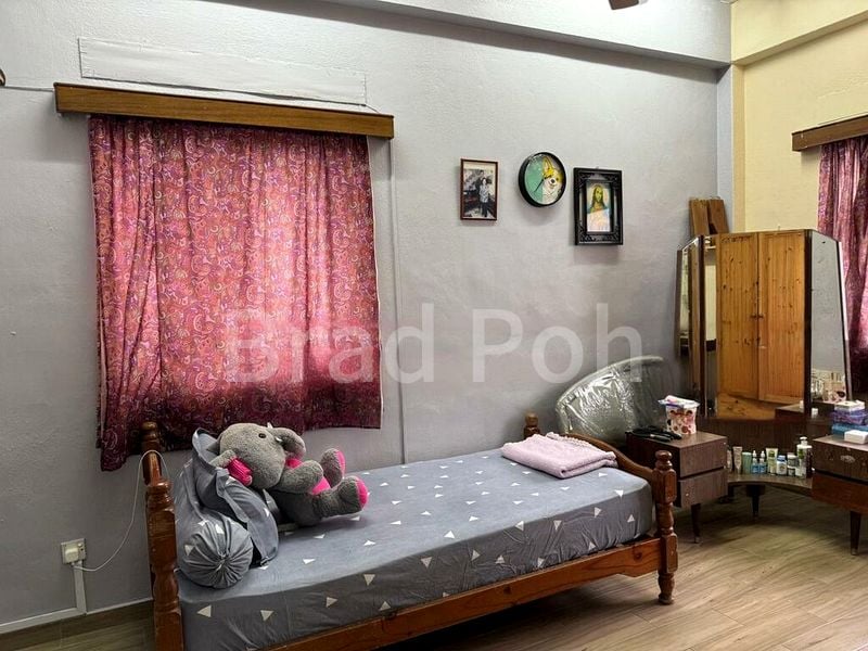 6 Bed Semi-Detached House (Landed) for Sale in Dunearn Estate - Image 8