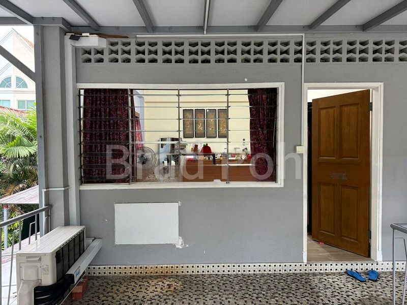 6 Bed Semi-Detached House (Landed) for Sale in Dunearn Estate - Image 5