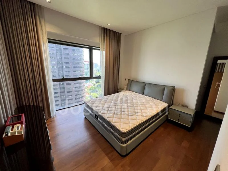 4 Bed Condo for Rent in  3 Orchard By-The-Park - Image 4