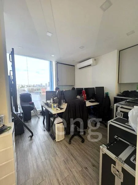 Light Industrial (B1) for Rent: 1 HARVEY ROAD - Image 11