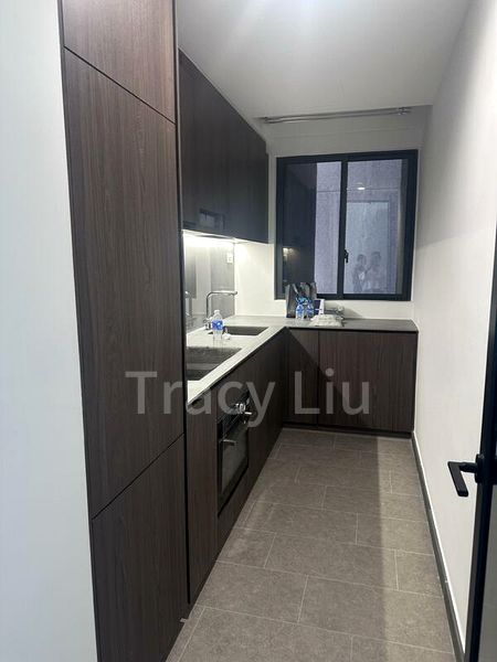 3 Bed Condo for Rent in  Midtown Modern - Image 10