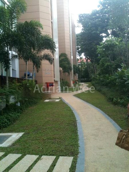 2 Bed Condo for Rent in  Fontaine Parry - Image 3