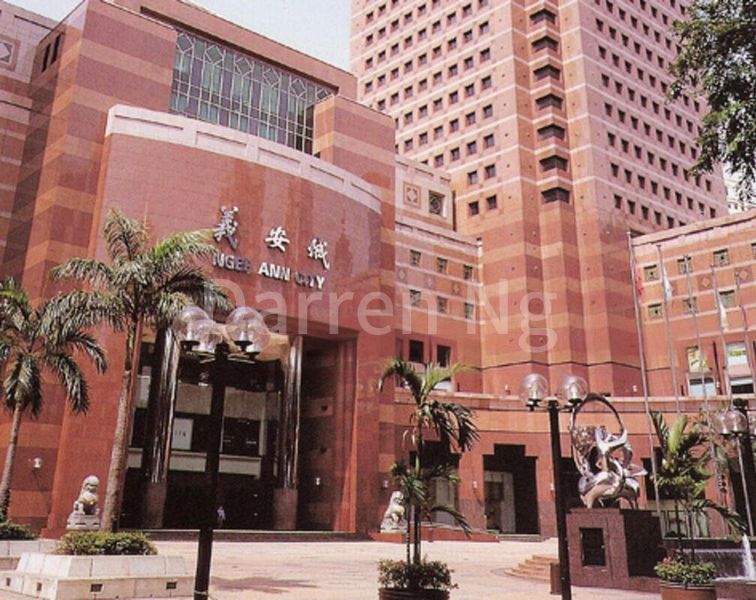 Food & Beverage for Rent: Takashimaya - Image 1