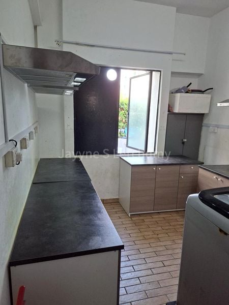 Common Room (Landed) for Rent in  Upper Weld Road - Image 4