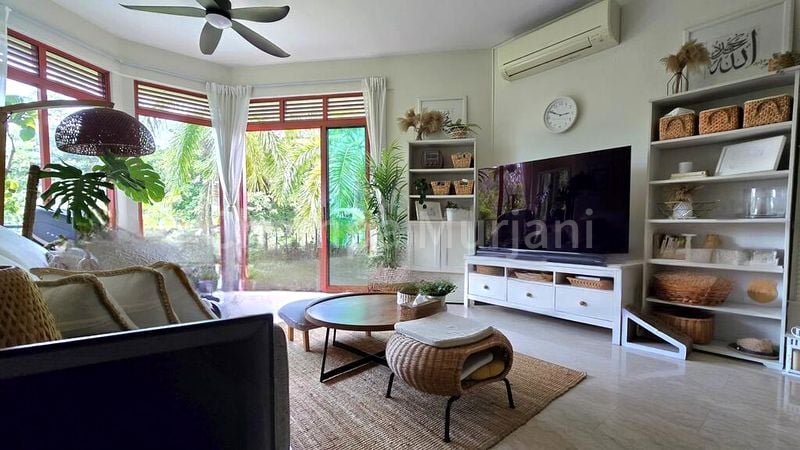 3 Bed Condo for Rent in  The Edgewater - Image 1