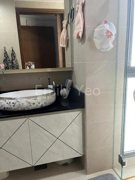 2 Bed Condo for Rent in  The Miltonia Residences - Image 7