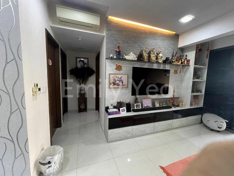 2 Bed Condo for Rent in  The Miltonia Residences - Image 10