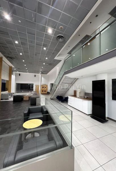 Light Industrial (B1) for Rent: Spacious B1 Unit for Car Showroom, Workshop, and/or Warehouse! - Image 10