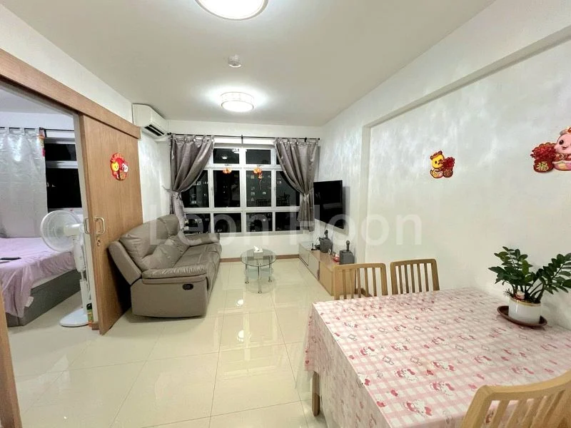 1 Room HDB for Sale in  438A Bukit Batok West Avenue 8 - Image 1