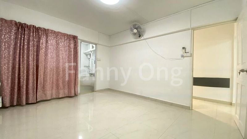 4 Room (4A) HDB for Rent in  324 Hougang Avenue 5 - Image 6