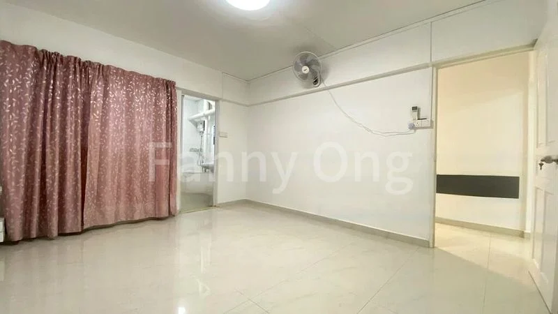 4 Room (4A) HDB for Rent in  324 Hougang Avenue 5 - Image 6