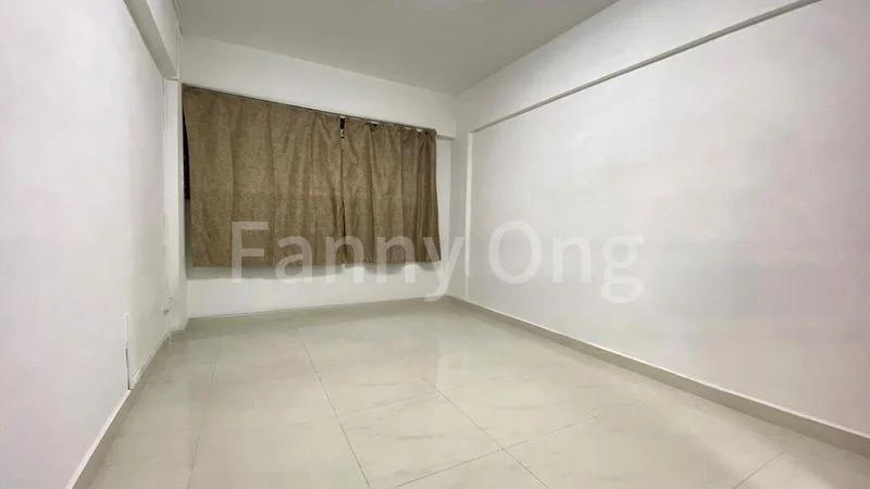 4 Room (4A) HDB for Rent in  324 Hougang Avenue 5 - Image 8
