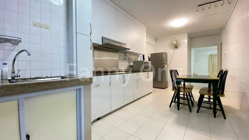 4 Room (4A) HDB for Rent in  324 Hougang Avenue 5 - Image 5